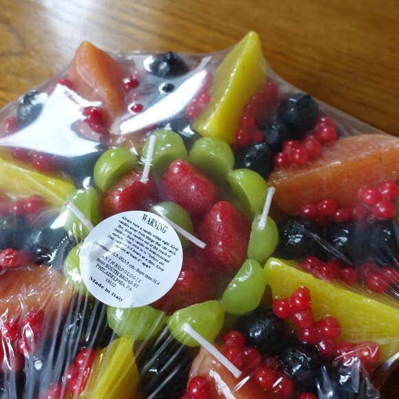 Anthropologie Italian Fruit-Topped Cake Flan Dessert-Shaped Wax Candle - Picture 12 of 14